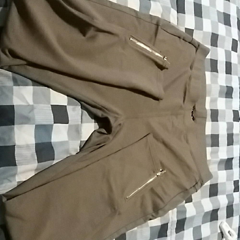 Iman pants